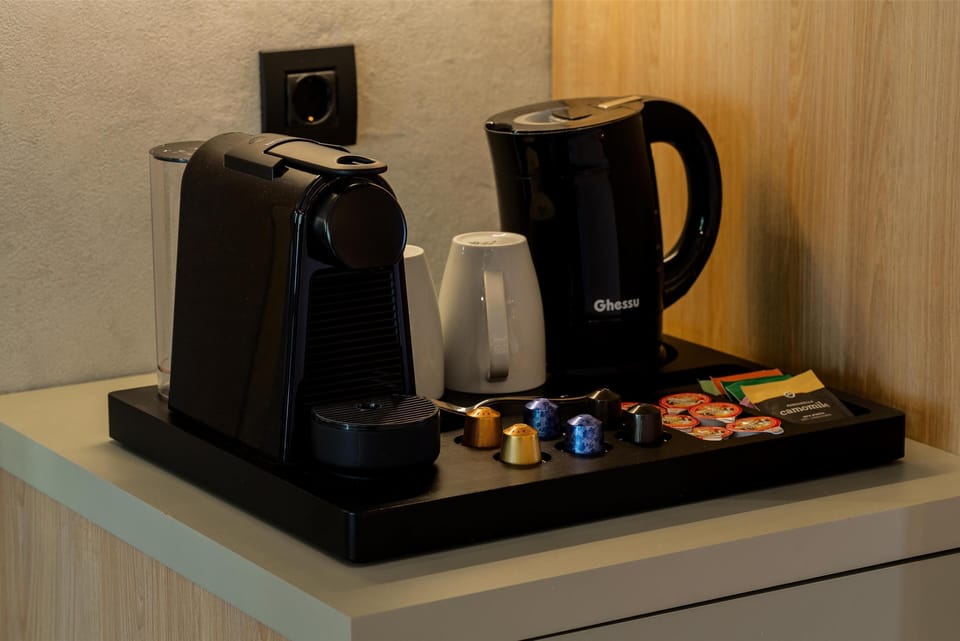 Minibar, in-room safe, desk, blackout drapes
