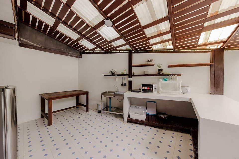 Villa 2 Bedrooms Kitchen with Private Pool | Private kitchen