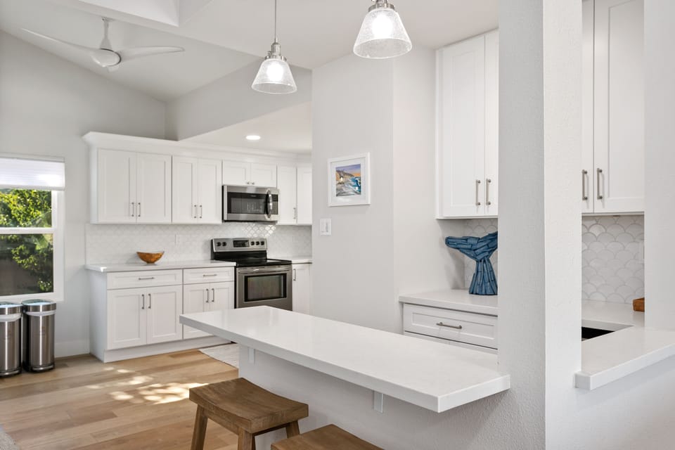 Wet bar