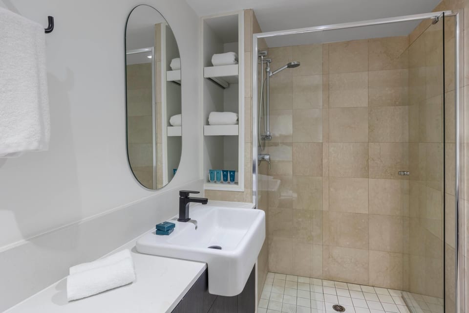 Club Wyndham Sydney Hotel in Surry Hills