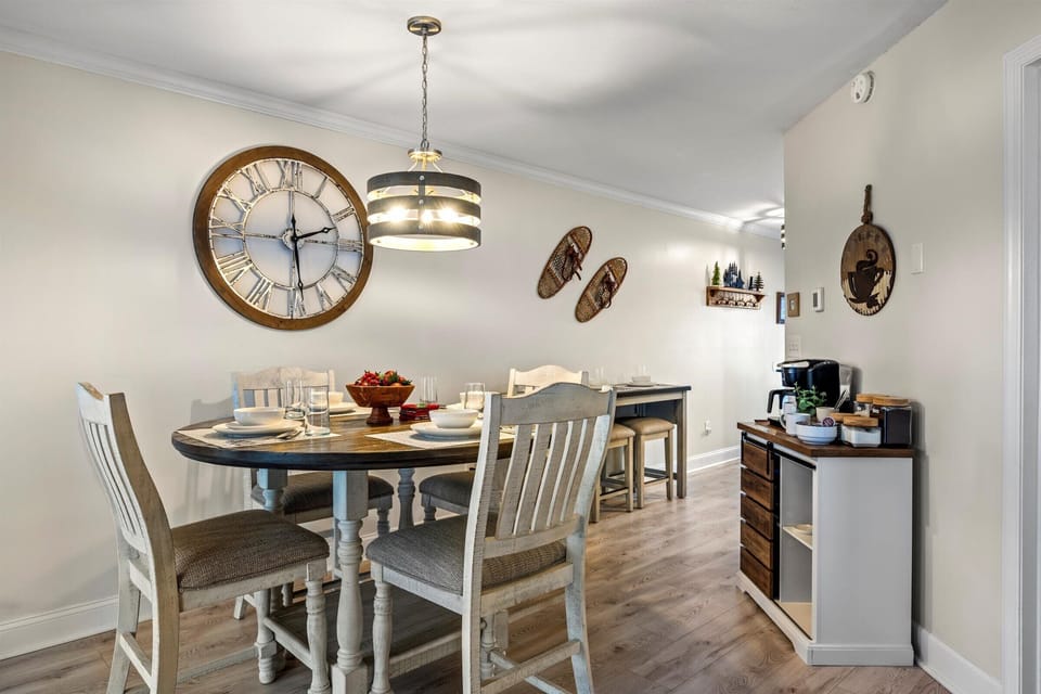 Spacious dining and breakfast area with fully stocked coffee bar!