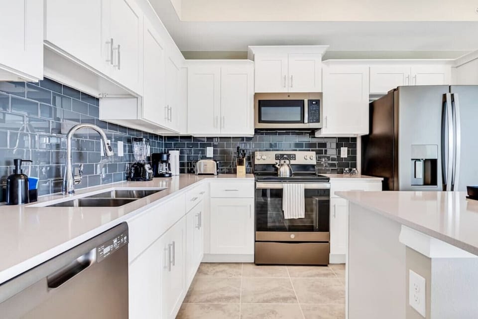 Kitchen #Disney #Parks #StoreyLake #Apartment #Vacation #Rental #Kissimmee #Orlando