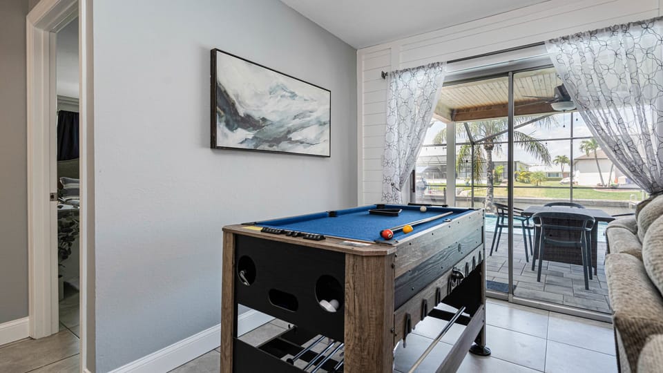 5 in 1 Game Table 