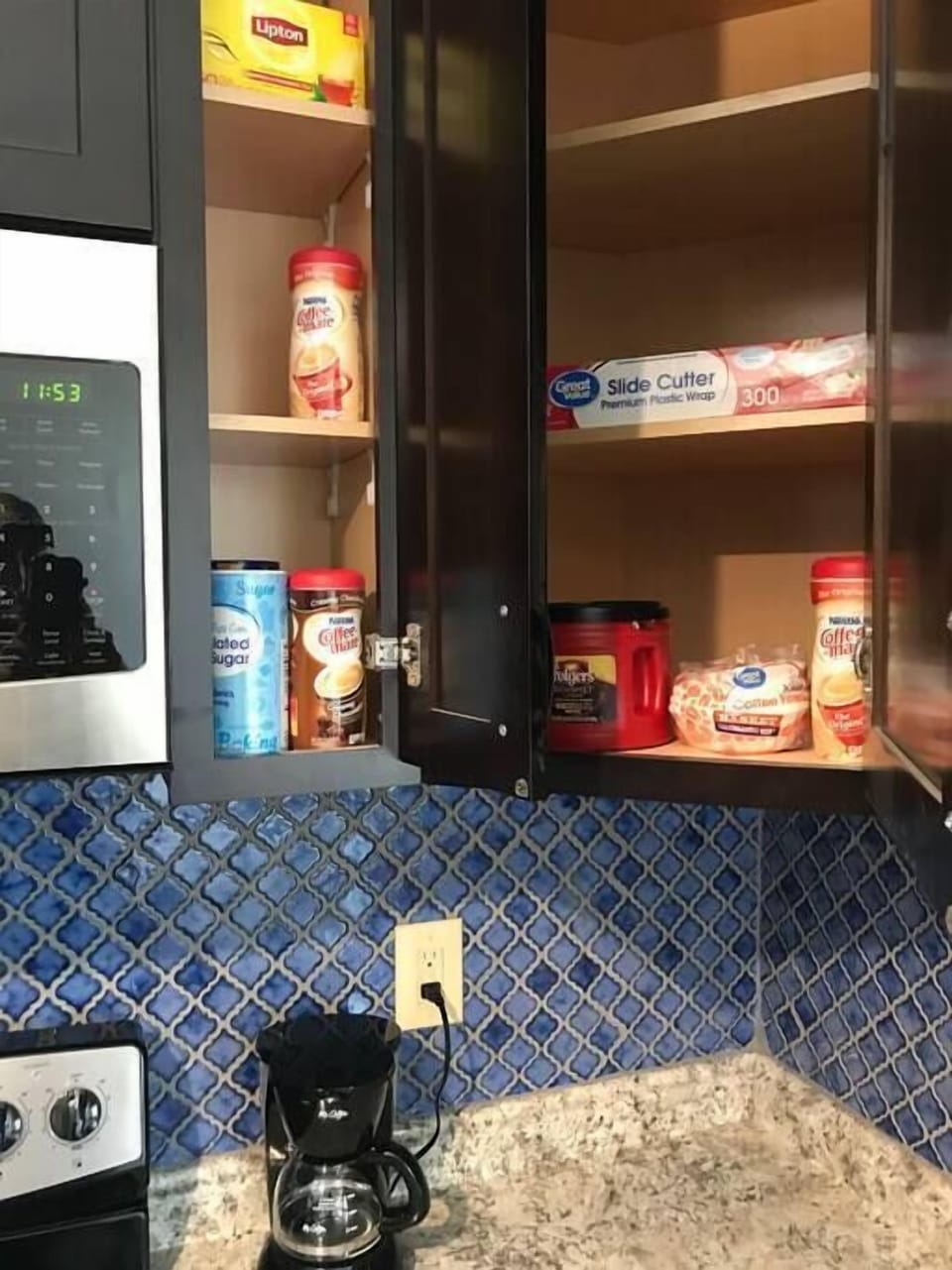Kitchen is stocked with high quality dishes, pans to cook, silverware and free coffee, creamer, sugar, equal, plastic wrap and tea. Everything in apartment is free to use.
