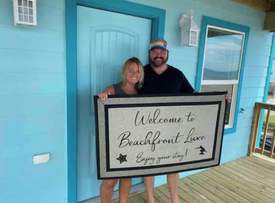 That’s us. Welcome to a Luxurious Stay as close as you can get to the ocean! 