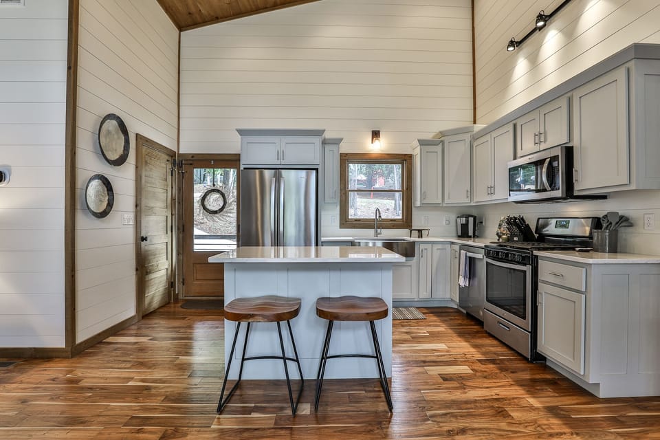 Fully equipped kitchen