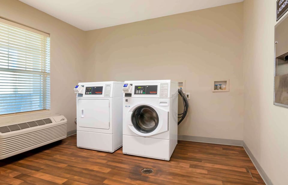 Extended Stay America Suites Kansas City Lenexa 87th St Hotel in Lenexa
