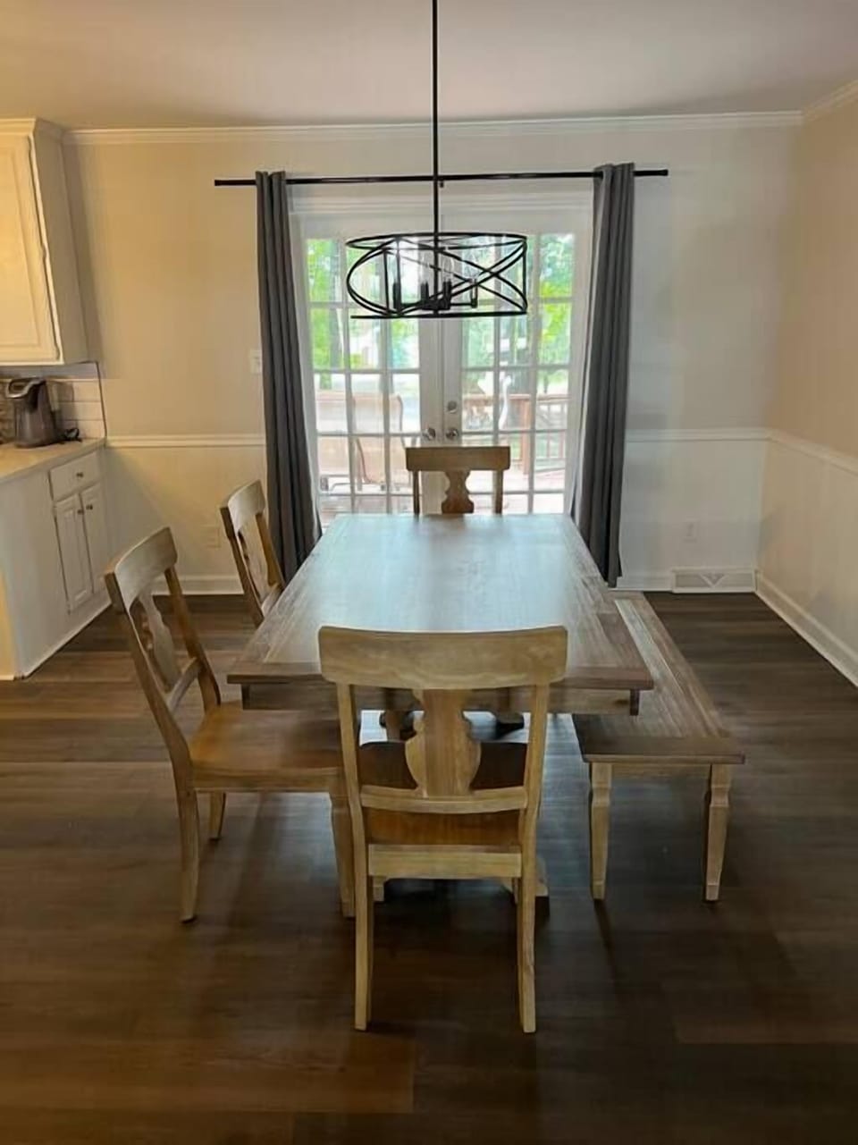 Kitchen table