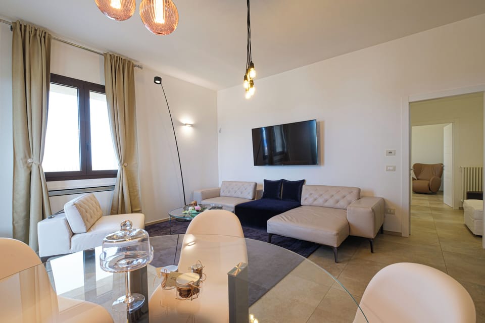 Family Suite | Living area | Flat-screen TV