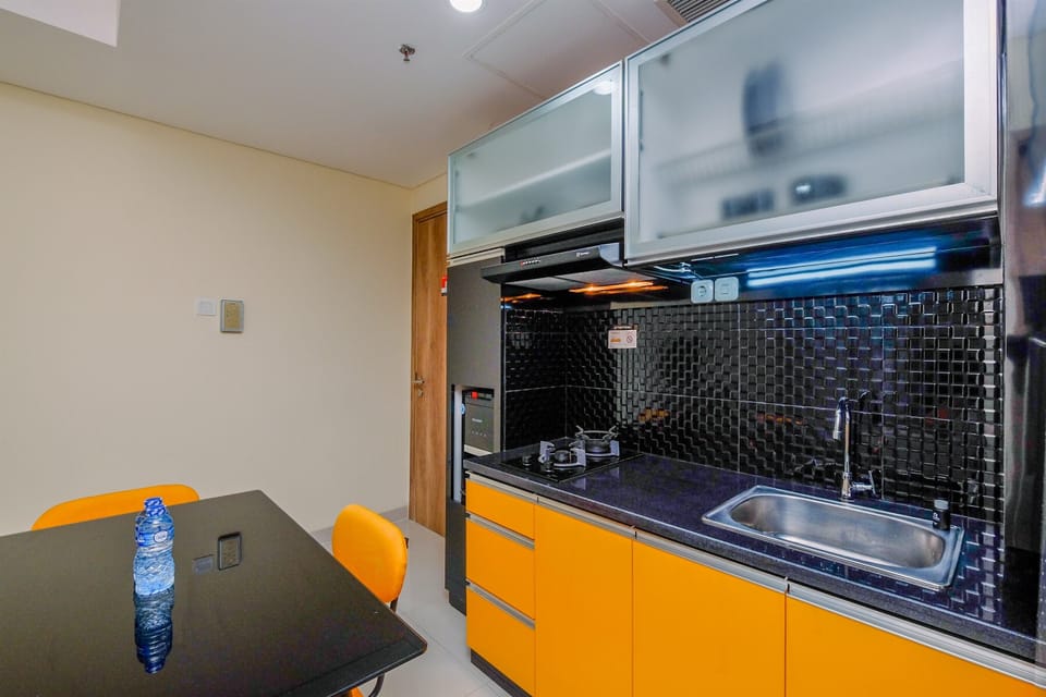 Apartment, 1 Bedroom | Private kitchen | Fridge, cookware/dishes/utensils