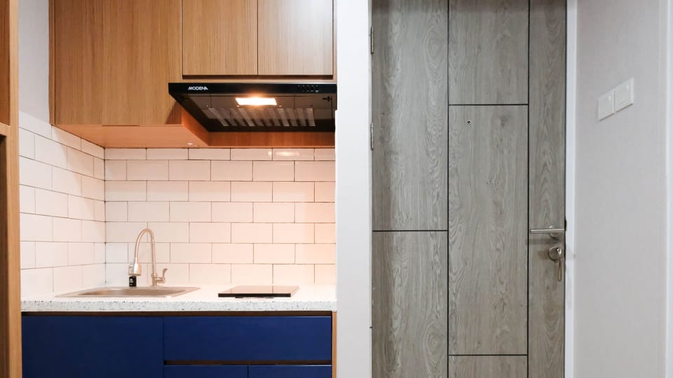 Apartment | Private kitchen | Fridge, cookware/dishes/utensils