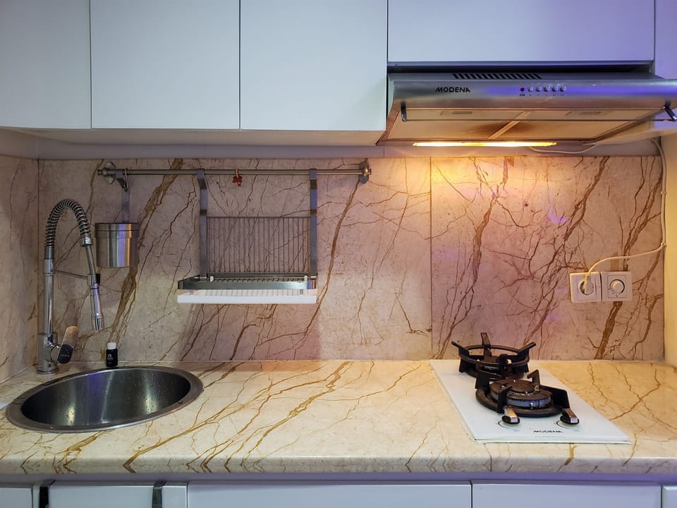 Apartment, 2 Bedrooms | Private kitchen | Fridge, cookware/dishes/utensils