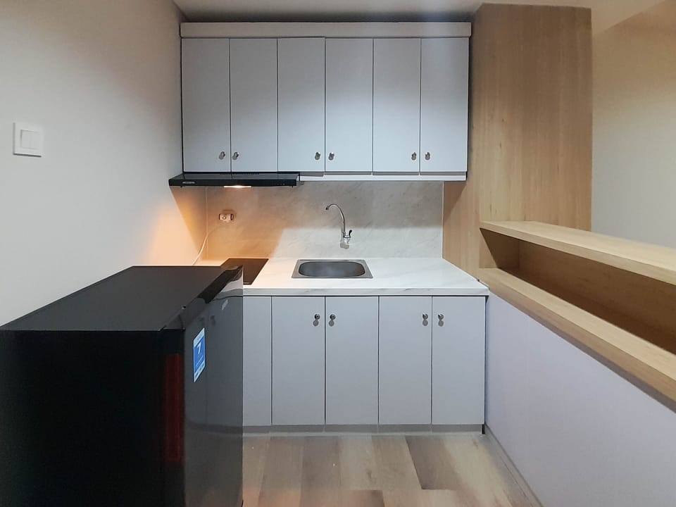 Apartment, 1 Bedroom | Private kitchen | Fridge, cookware/dishes/utensils