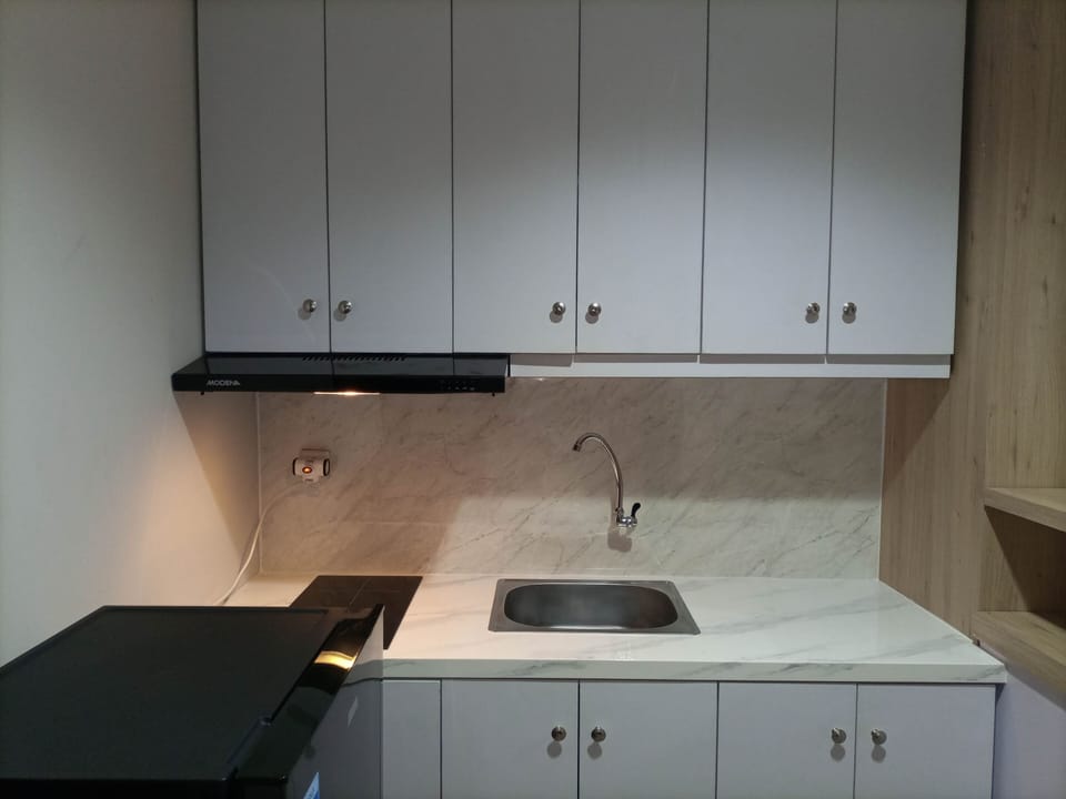 Apartment, 1 Bedroom | Private kitchen | Fridge, cookware/dishes/utensils