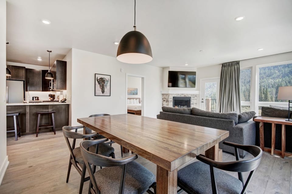Condo, 2 Bedrooms | Private kitchen | Coffee/tea maker, fridge, oven, toaster