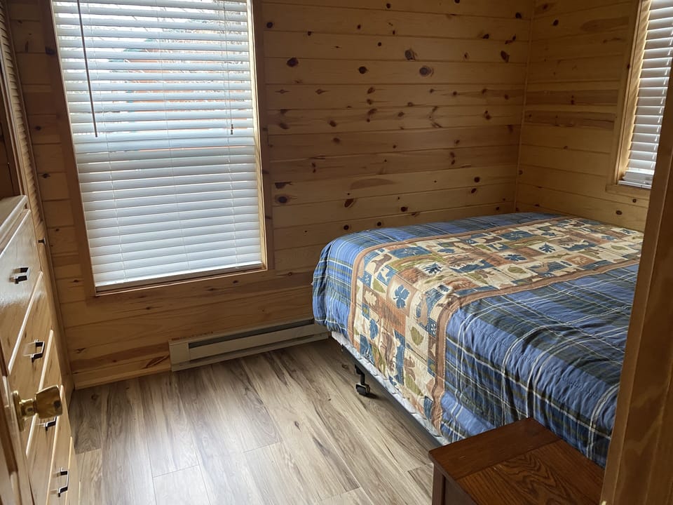 queen bed