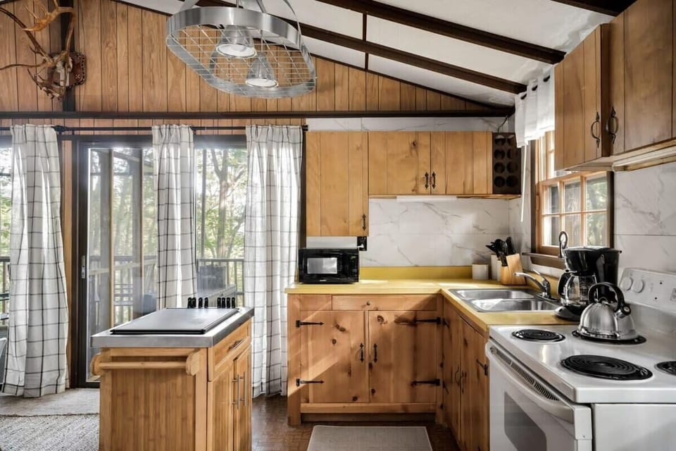Fully-stocked kitchen