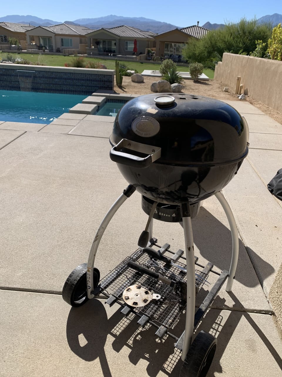 Charcoal grill set