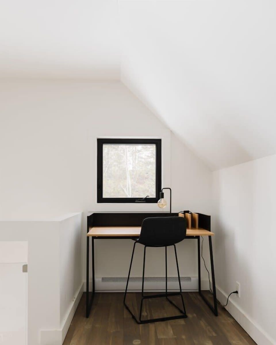 Desk area to work form the chalet