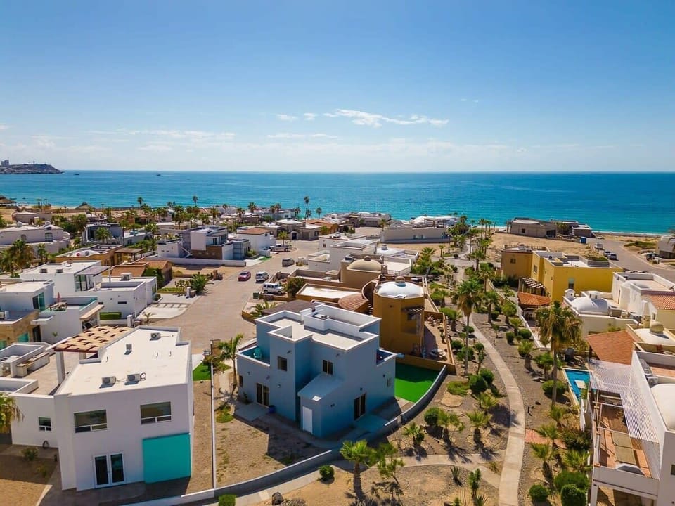 Costa Diamante Community