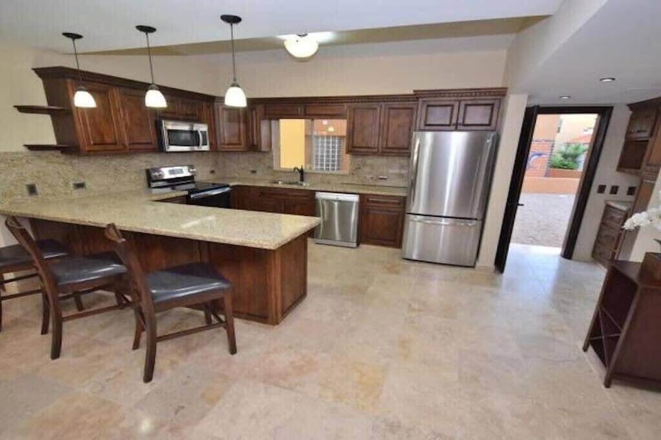 Big Kitchen 