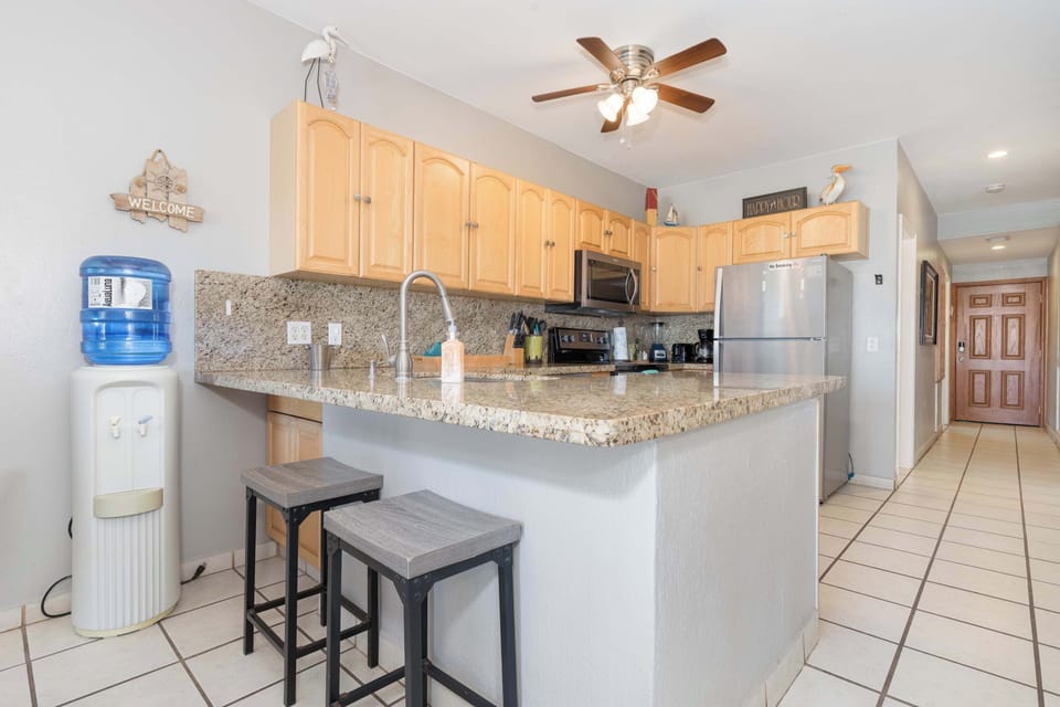 Kitchen Bar