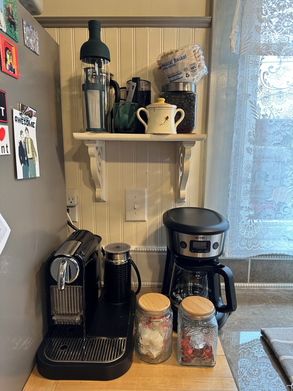 Coffee Lovers - multi-extraction methods, fresh beans and local cafe gift ;)