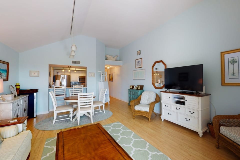 13104-Pelican-Watch-05172023_124827-2