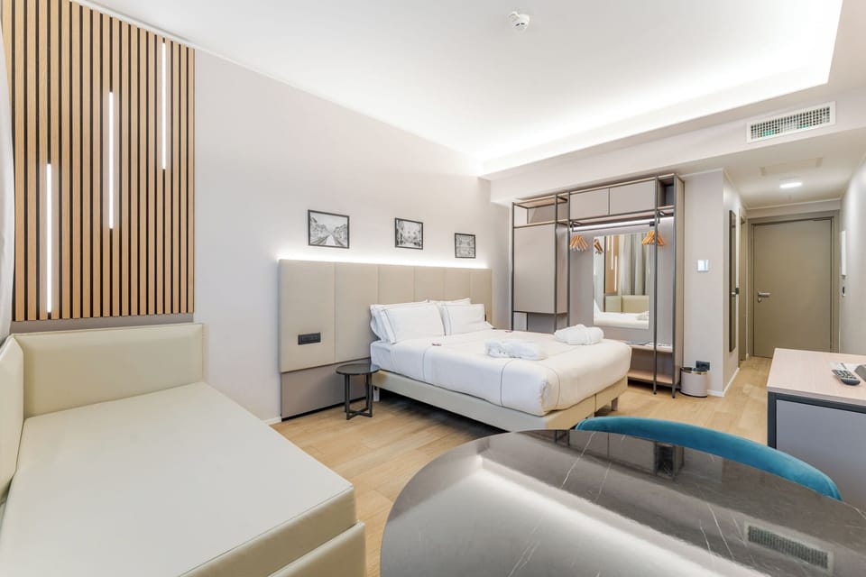 Superior Double Room | Egyptian cotton sheets, premium bedding, down comforters