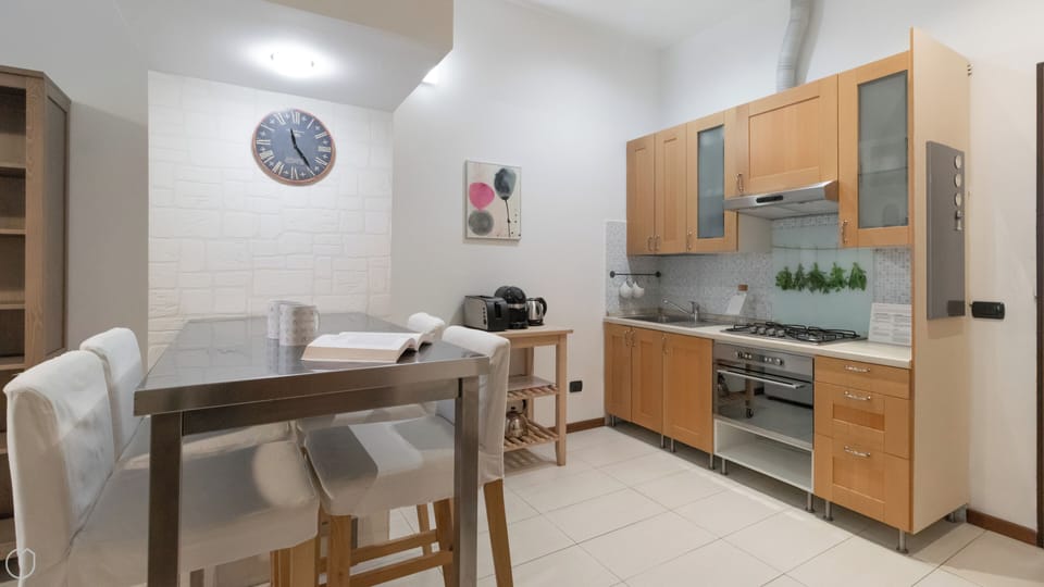 Apartment (1 Bedroom) | Interior