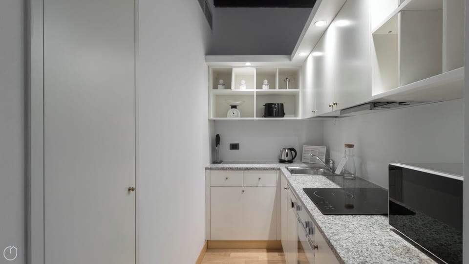 Apartment (1 Bedroom) | Interior