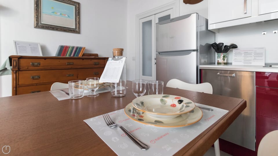 Apartment (1 Bedroom) | Interior