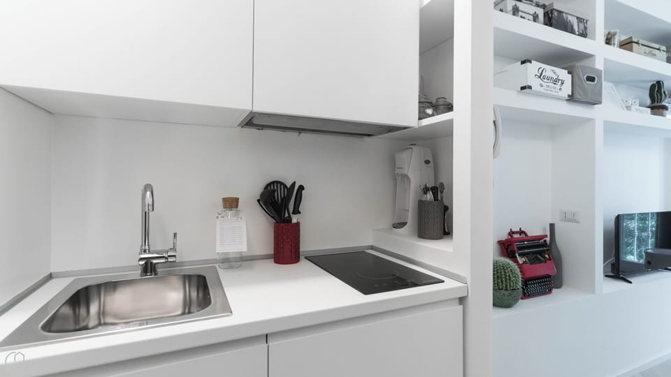 Apartment (0 Bedroom) | Interior