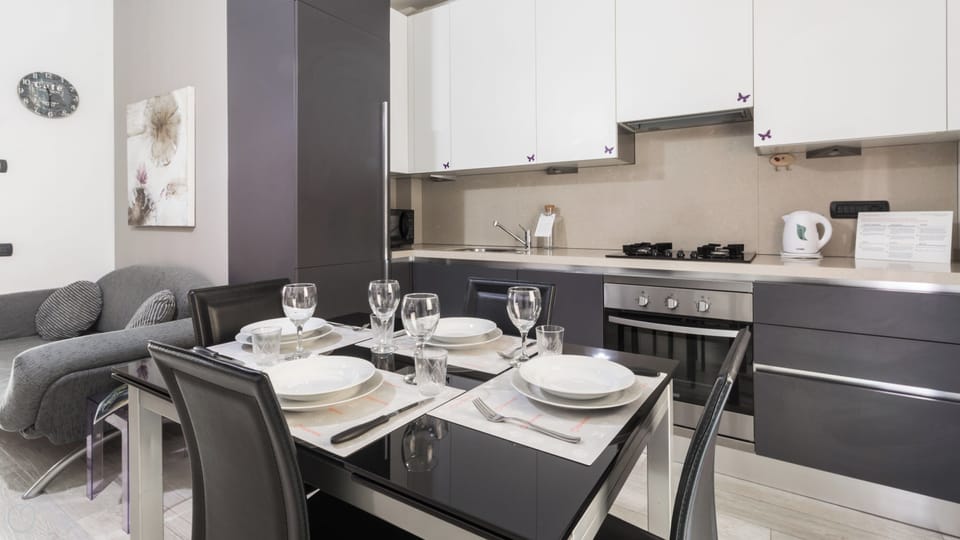 Apartment (1 Bedroom) | Interior