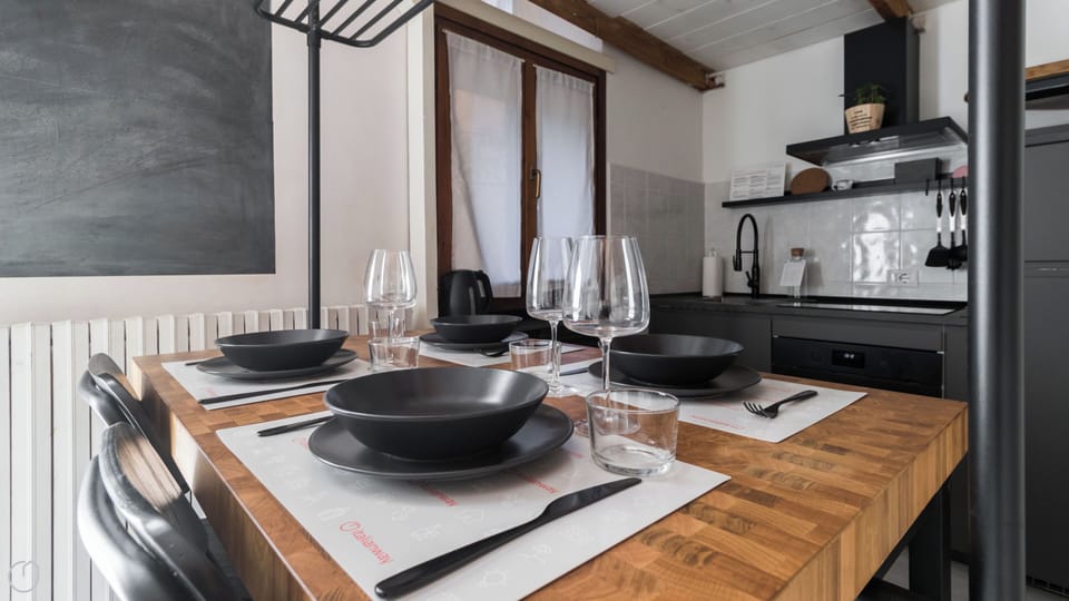 Apartment (1 Bedroom) | Interior