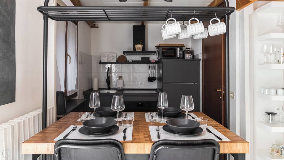 Apartment (1 Bedroom) | Interior