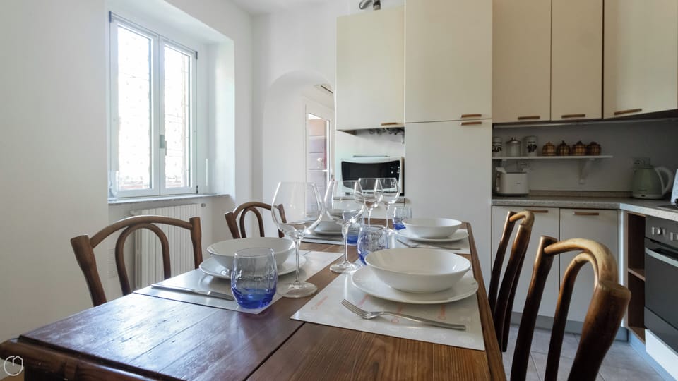 Apartment (1 Bedroom) | Interior