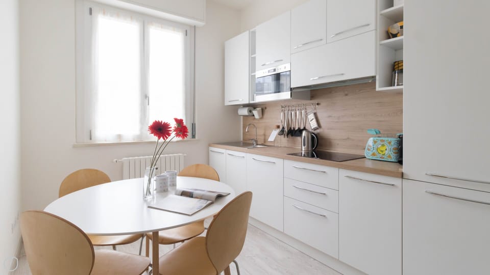 Apartment (1 Bedroom) | Interior