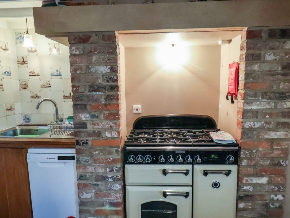Fridge, dishwasher, electric kettle, toaster