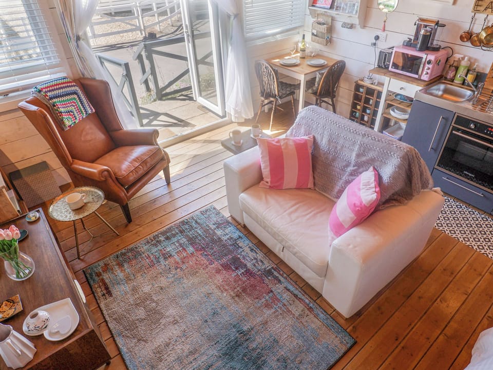 Cottage | Living area