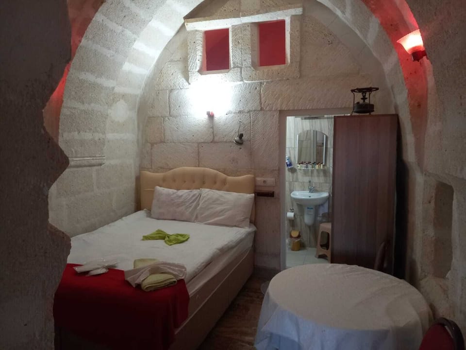 In-room safe, soundproofing, iron/ironing board (on request)