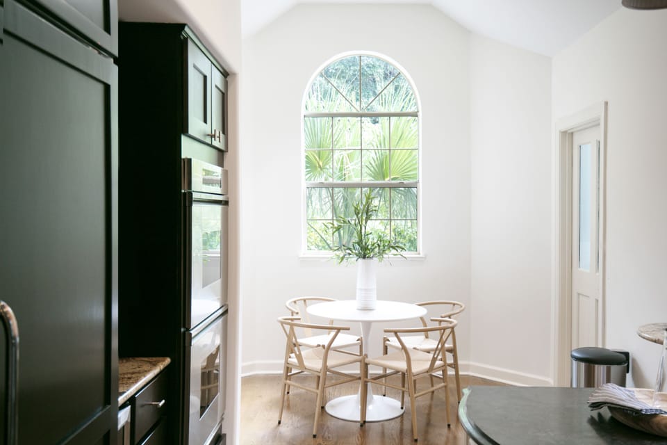 Breakfast nook.