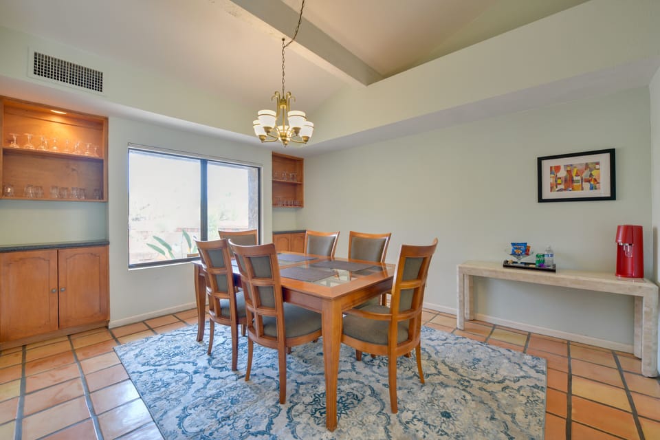 Dining Area | Dishware & Flatware