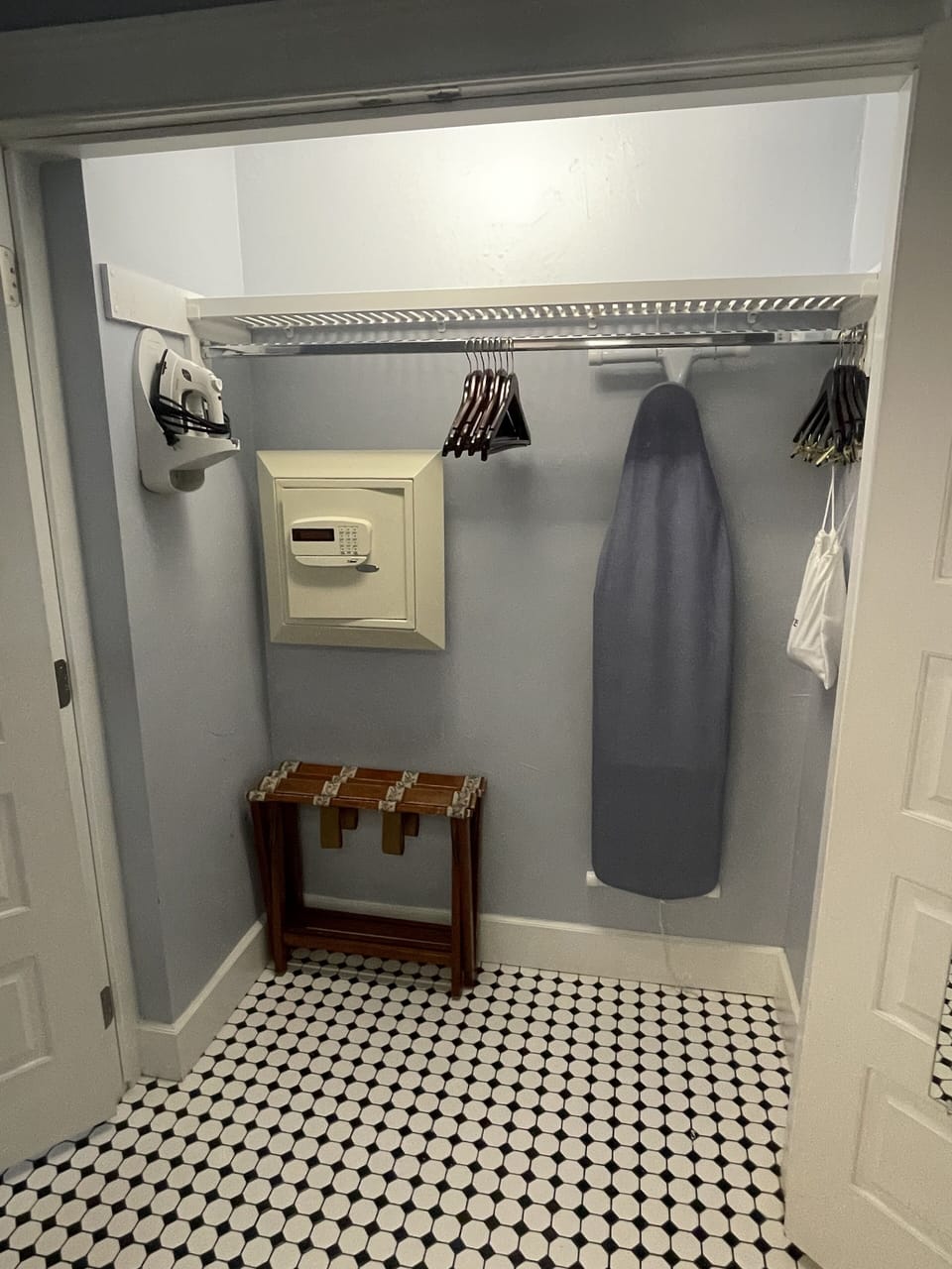 Closet