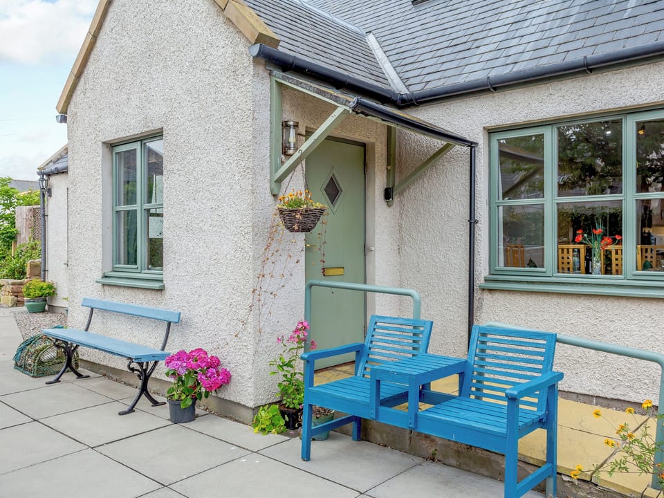 Exterior | Caldon Cottage, Cromarty