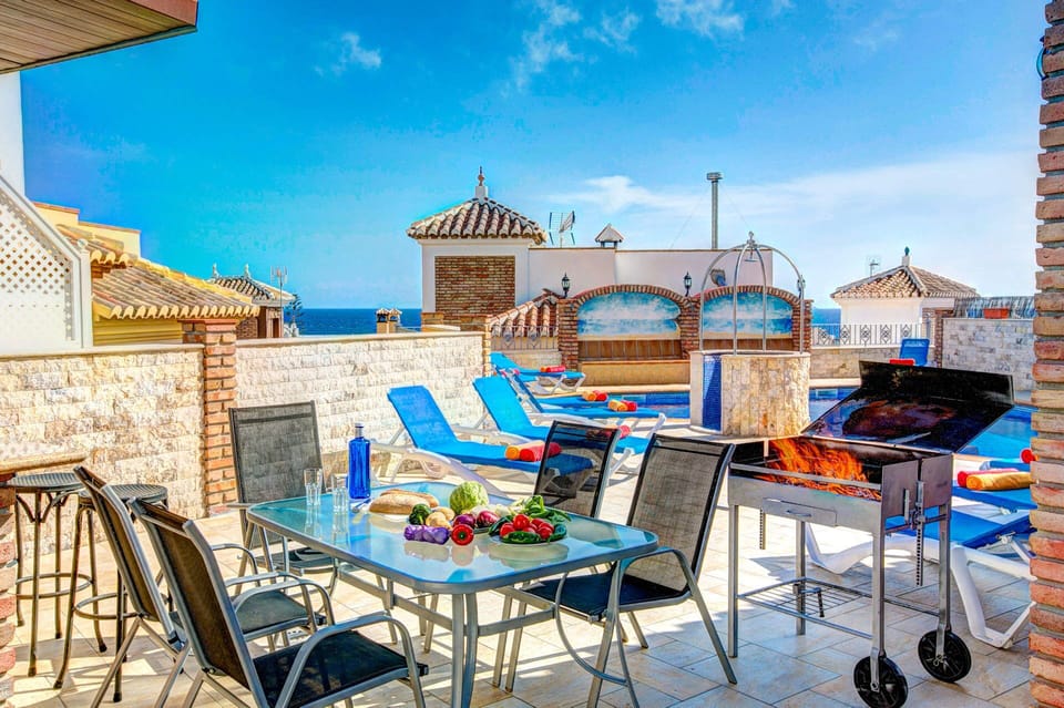 Villa Ramos Lara image
