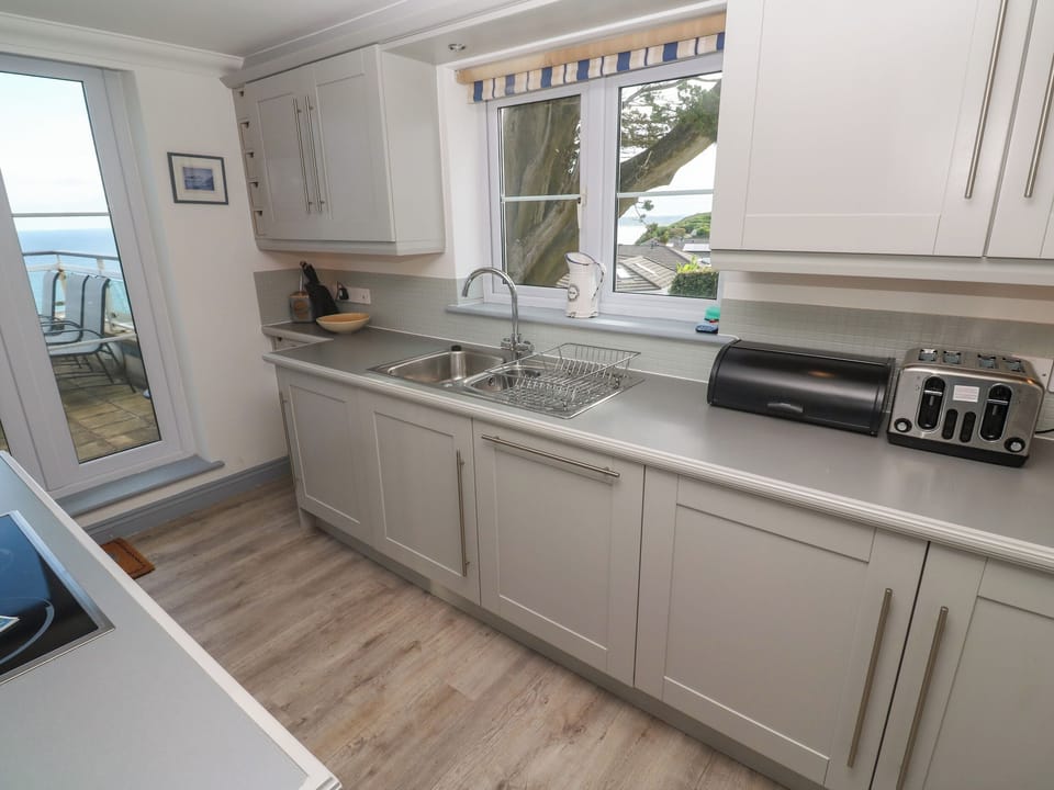 Fridge, dishwasher, electric kettle, toaster