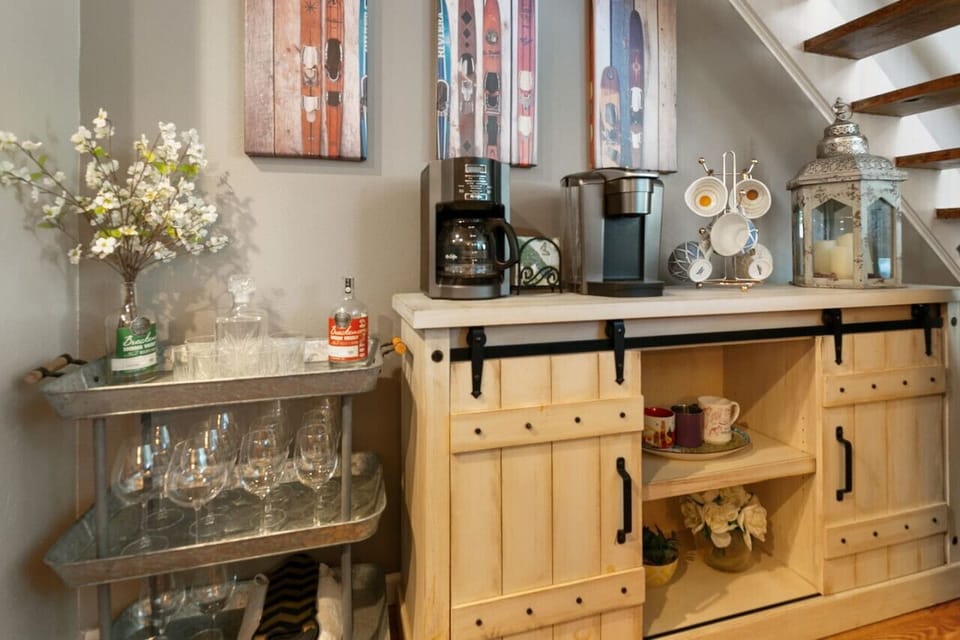 A mini bar to make your stay personalized.