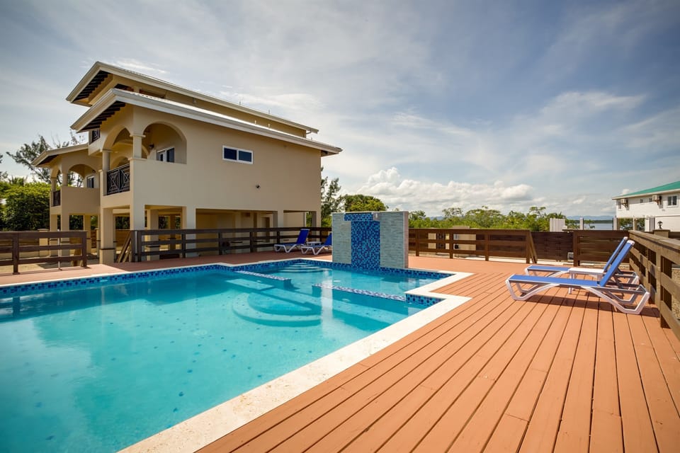 Private Pool