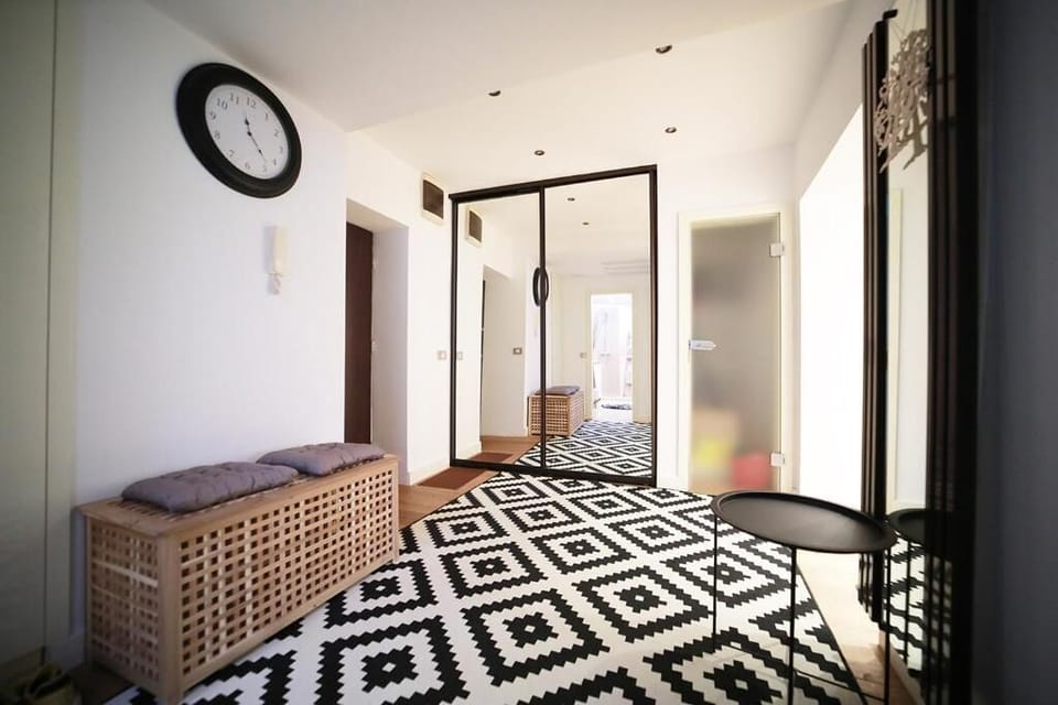 Entrance hall